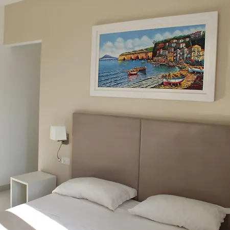 Emanuel White Guest house 3*
